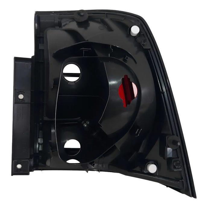 farol trasero renault oroch 2022/...